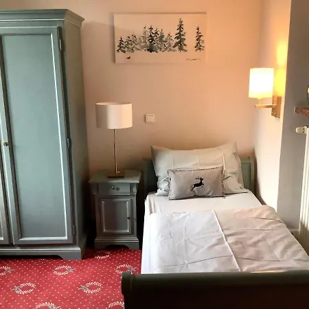 酒店 Strandhotel Berg