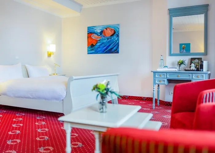 Strandhotel Berg Szálloda