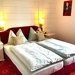 Hotel Strandhotel Berg Berg am Starnberger See