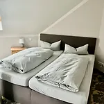 Strandhotel Berg * Berg am Starnberger See