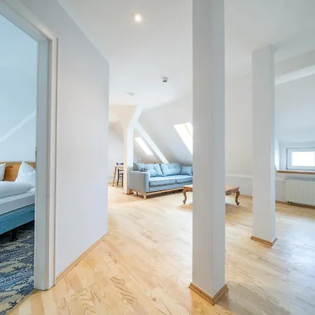 Hotel Strandhotel Berg *