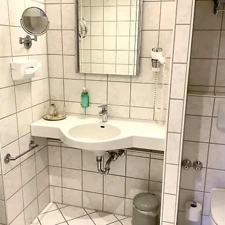 Hotell Strandhotel Berg Berg am Starnberger See