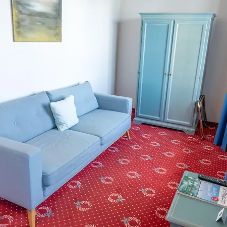 Hotel Strandhotel Berg Berg am Starnberger See