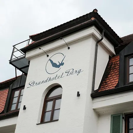Strandhotel Berg Hotel