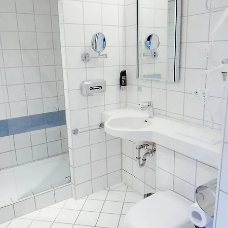 Hotel Strandhotel Berg *