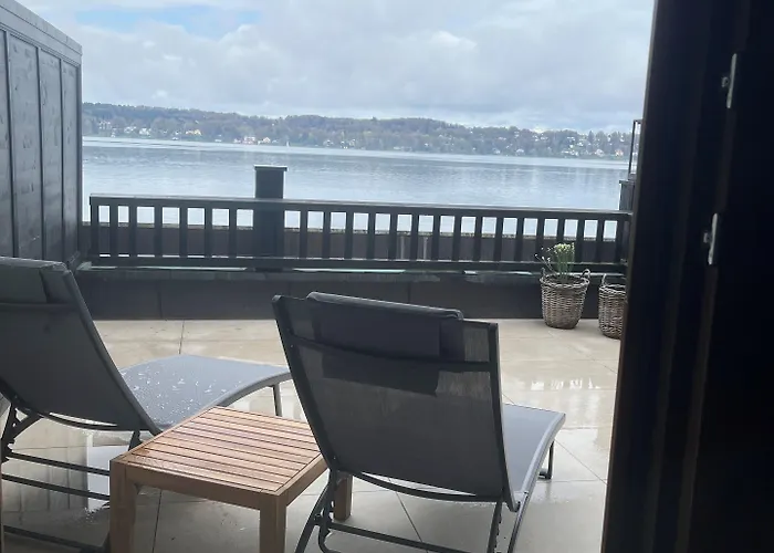 Strandhotel Berg *